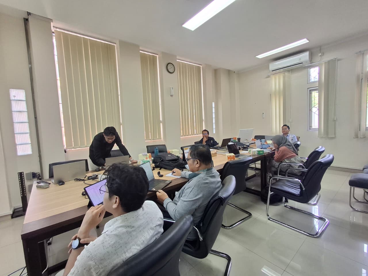 Pelatihan + Sertifikasi Data Analyst Dosen FEB Universitas Diponegoro 